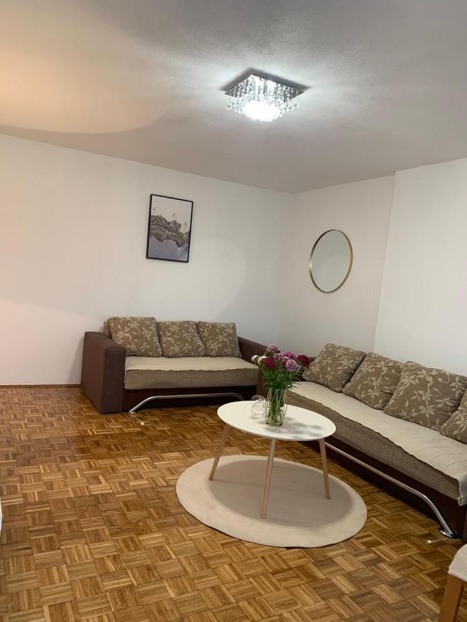 Apartman Nova Varos Banja Luka Eksteriør bilde
